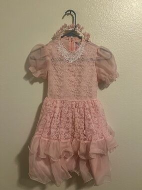 Pink Lace & Chiffon Girls' Formal Dress with Decorative Collar